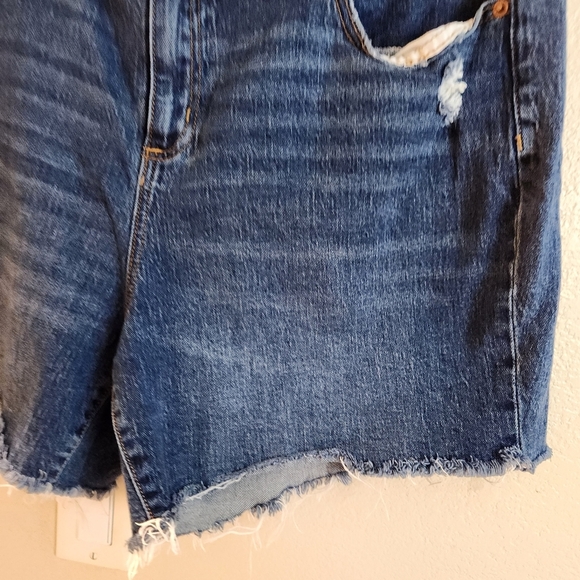 Universal Thread Denim High Rise Shorts Size 18W - Picture 7 of 8